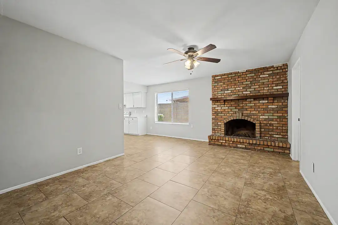3223 E Emerald Cir - View 3