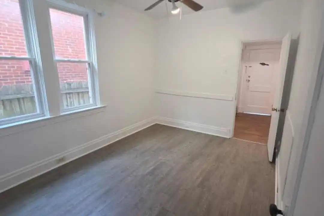 1312 Beechview Ave unit 1 – photo 1