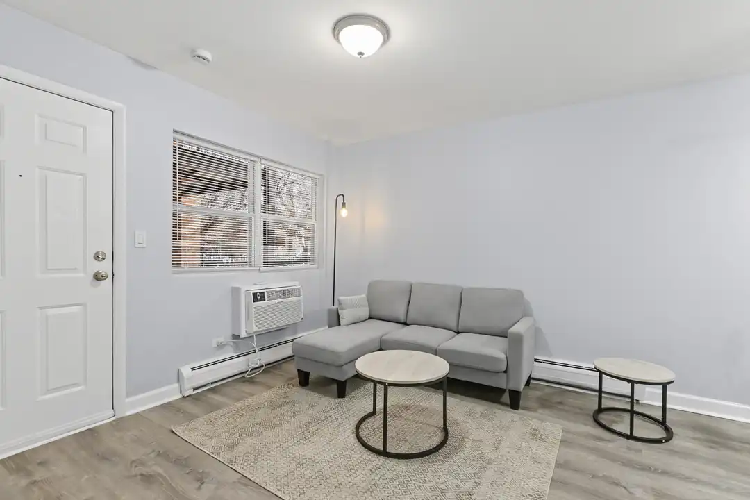 4612 N Beacon St unit 4616-1A - View 2