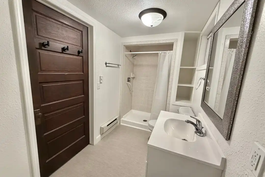 4229 Canyon Lake Dr unit 3 - View 5