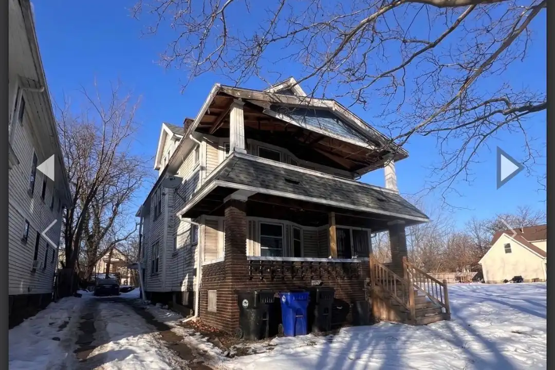 9509 Parkview Ave unit Parkview 9509 DOWN – photo 1