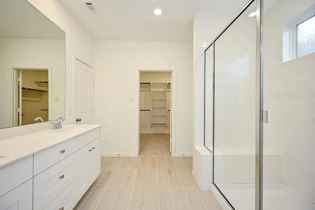 6427 Seafoam Lake Dr - More