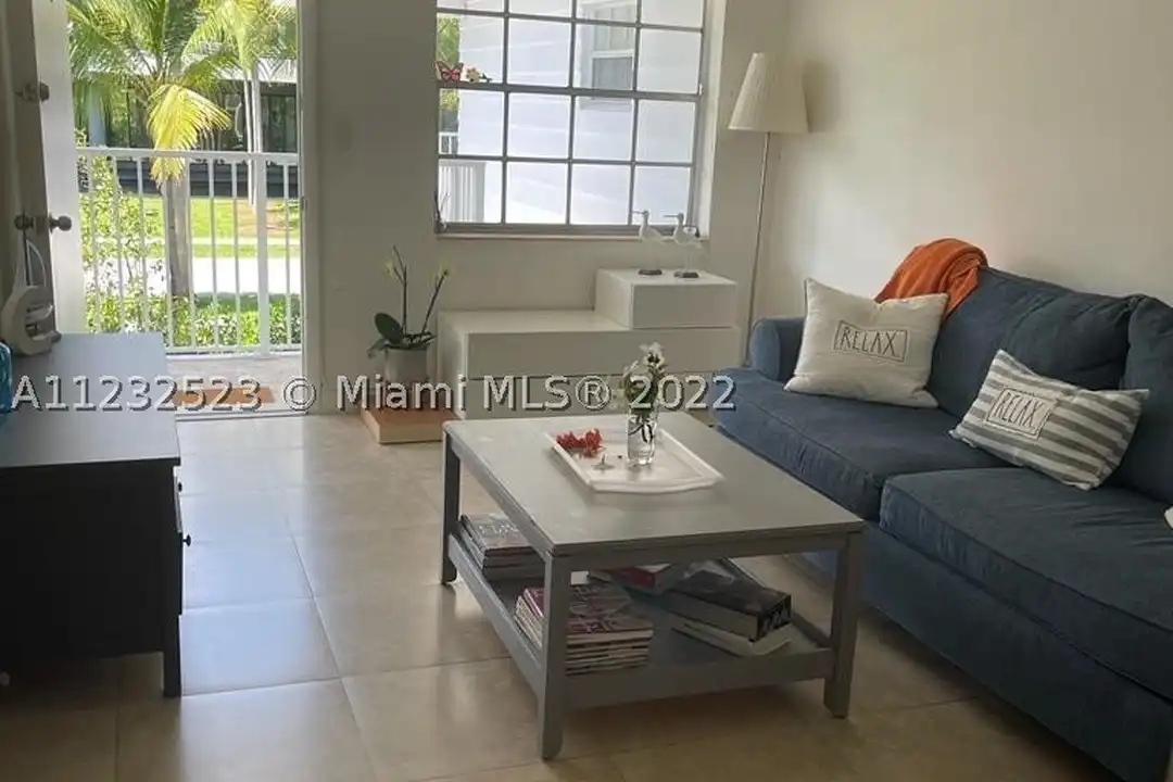 100 Sunrise Dr #25 - View 6