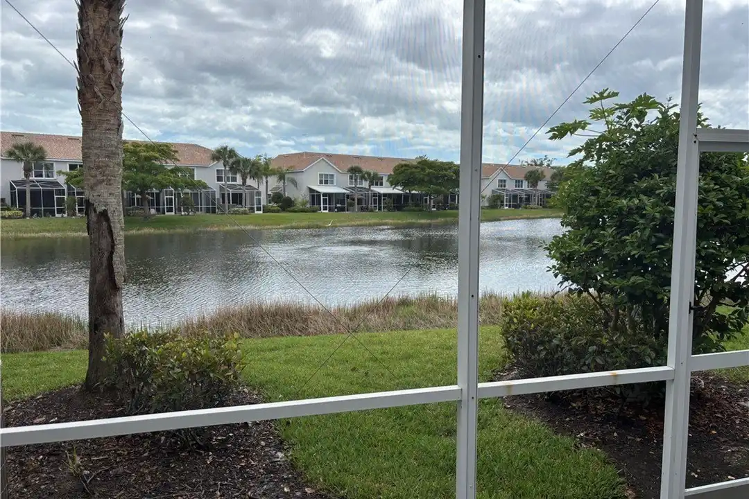 8271 Village Edge Cir #5 - View 2