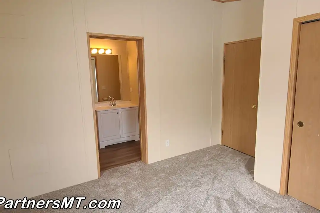 115 Sunlight Ave - View 5
