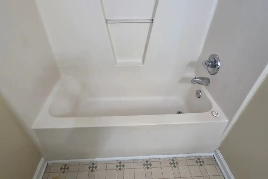 House in Greensboro - More