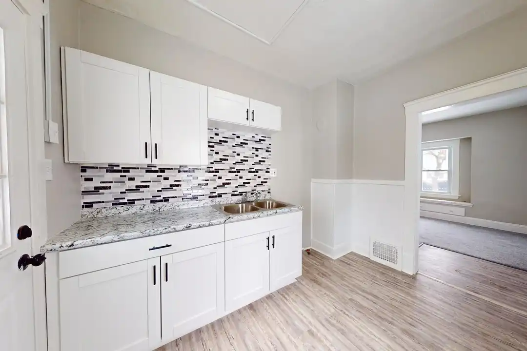 4500 W 39th St unit Lower Rear – photo 1