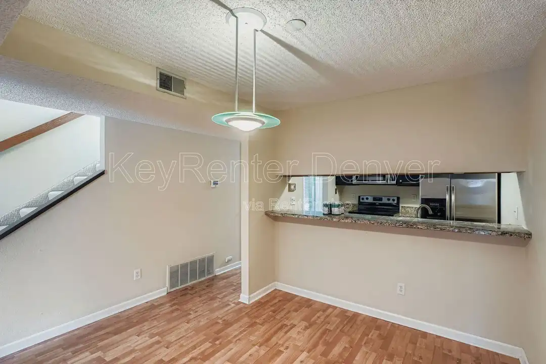 540 S Forest St unit 3201 - View 3