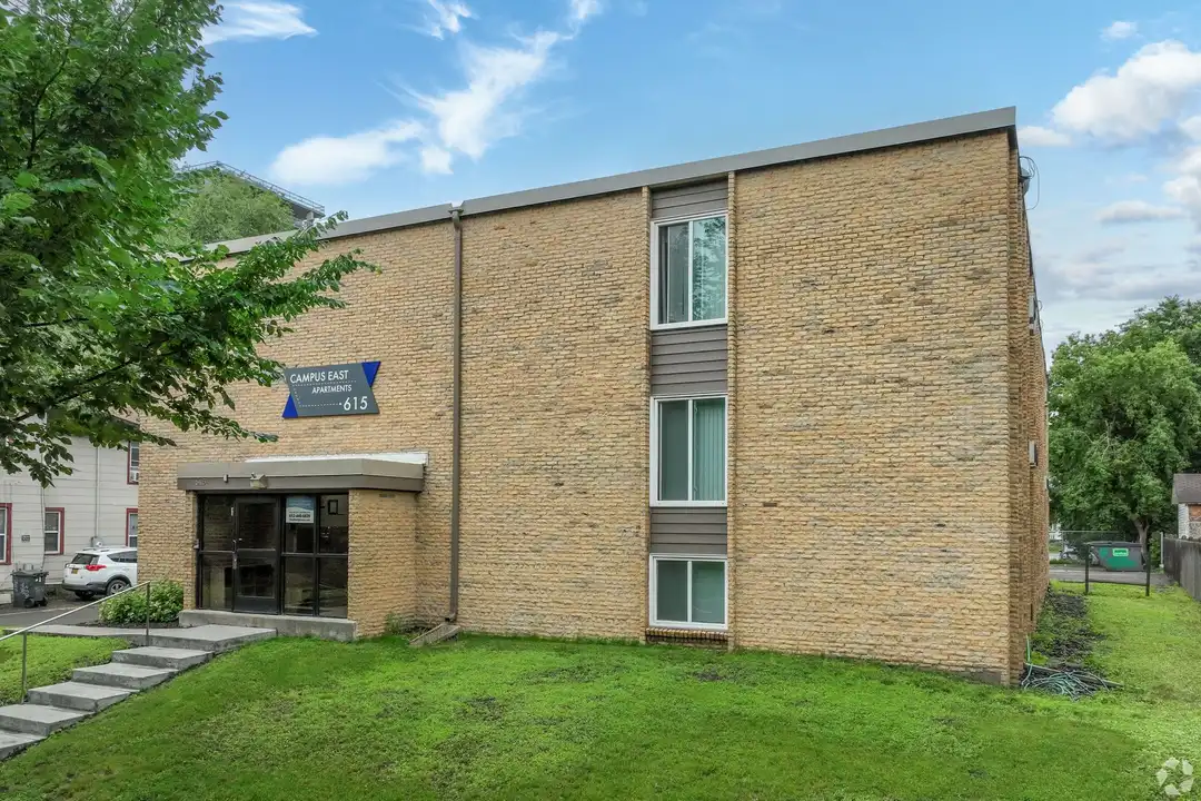 615 15th Avenue SE – další