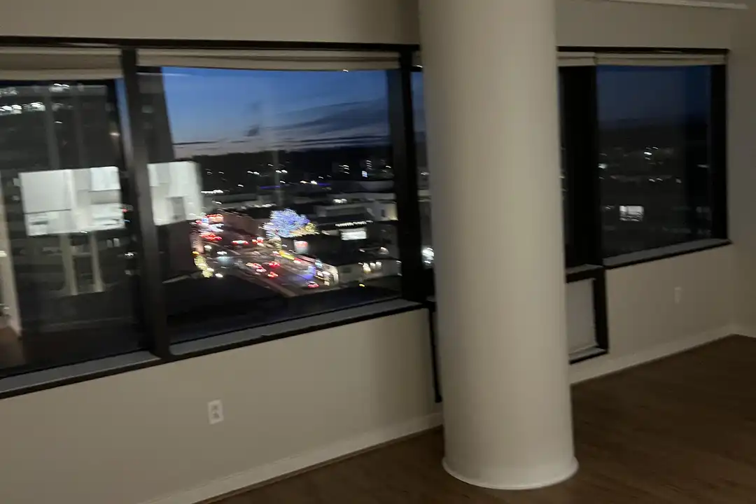 127 Greyrock Pl - View 4