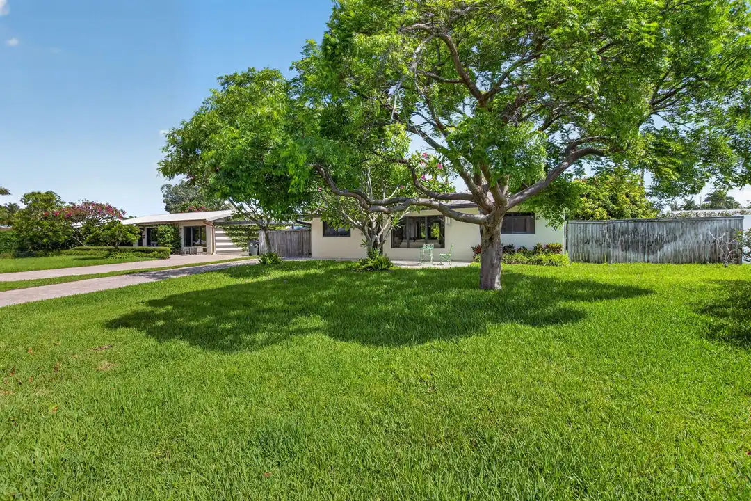 115 NW 7th St - View 5