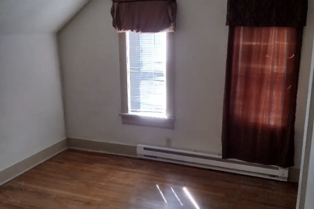 921 Carteret Ave unit 3 - View 3