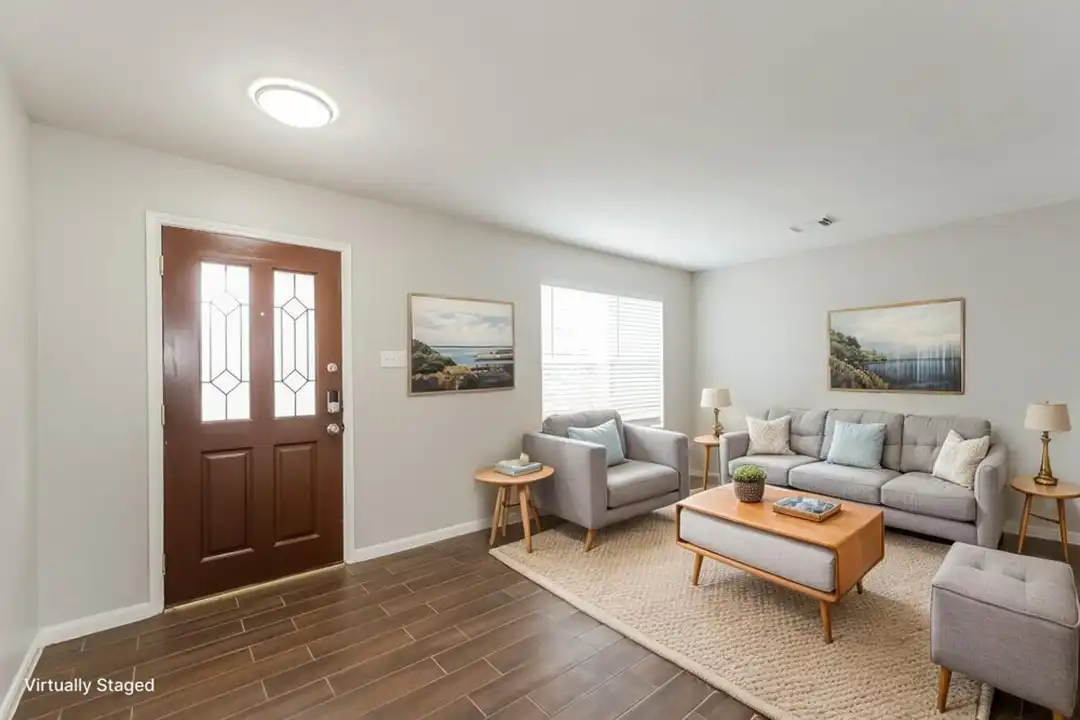 16102 Dawn Marie Ln - View 5