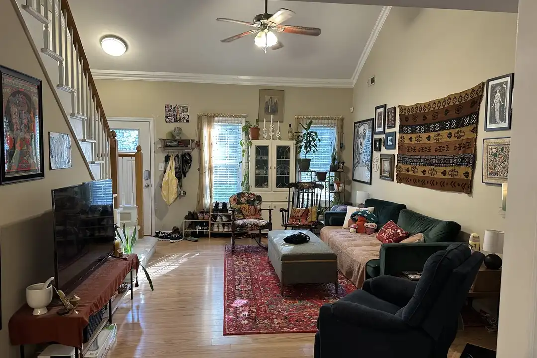 109 St Thomas Dr - View 3