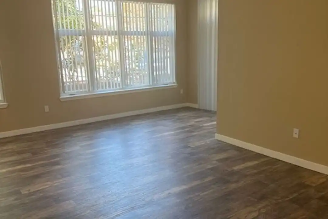 Cornerstone Apartments - View 6