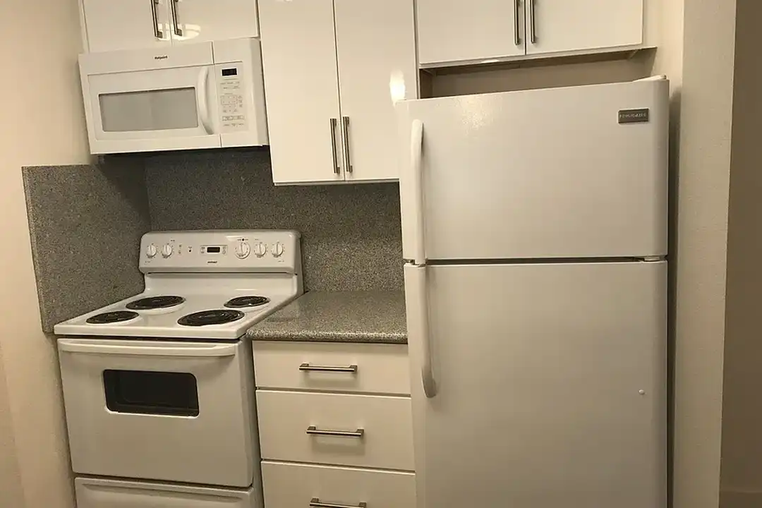2240 Blake St - View 3