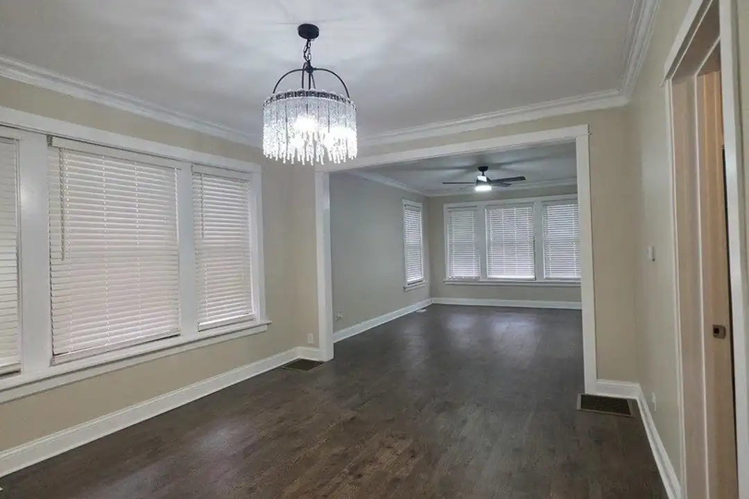 12019 S Perry Ave - View 3