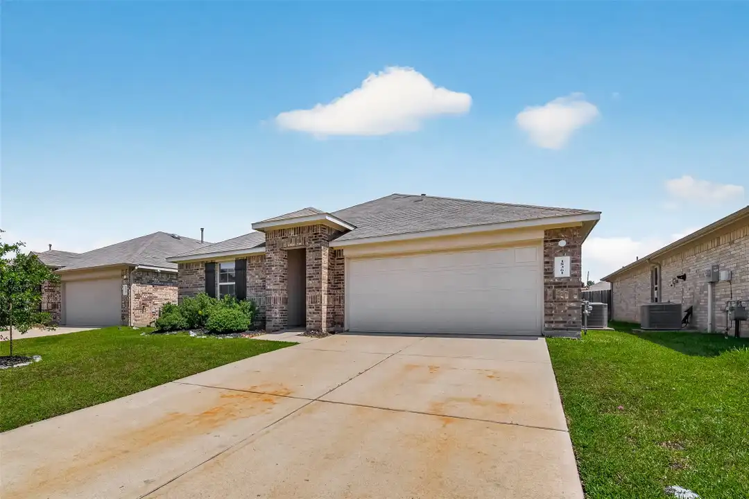 18361 Timbermill Ln - View 3