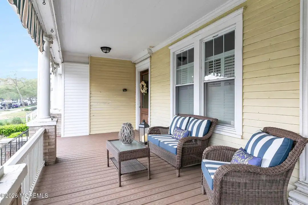 301 8th Ave #1 - View 4