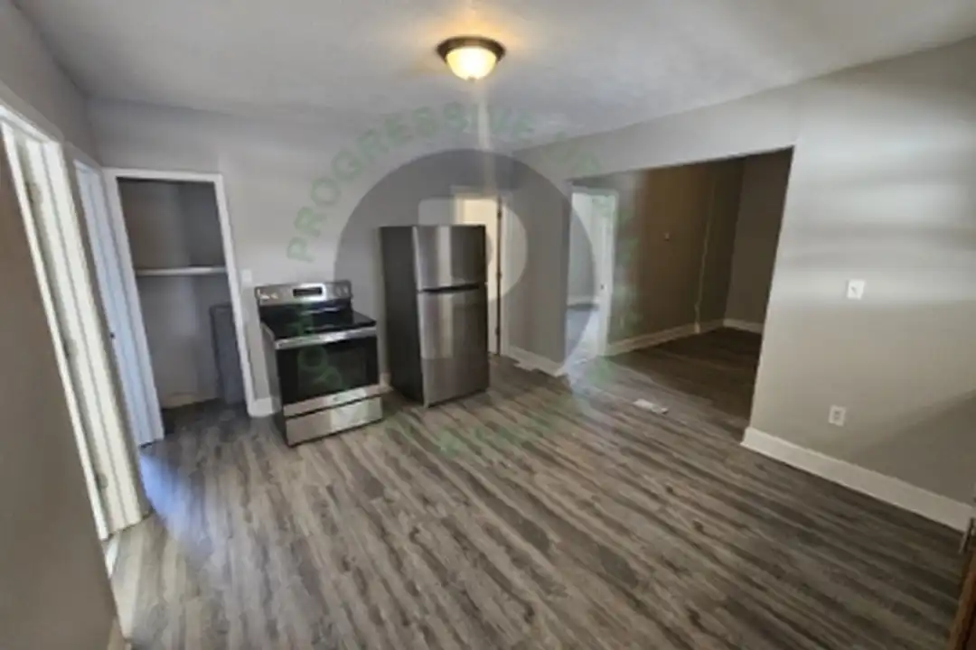3204 W 73rd St – pohled 3