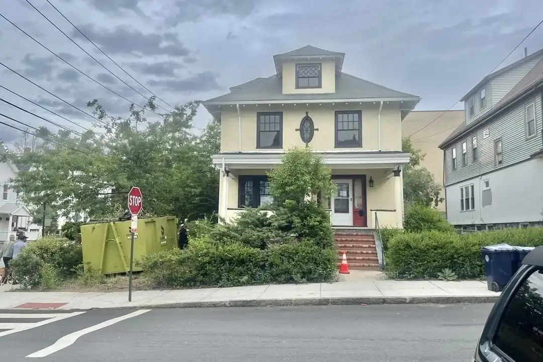 47 Pleasant St – photo 1