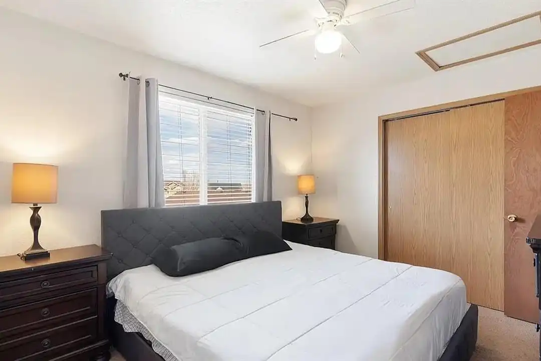 1256 Ancestra Dr - More