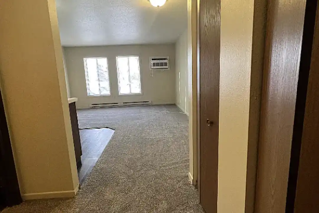 Daybreak Place – photo 1 of 14