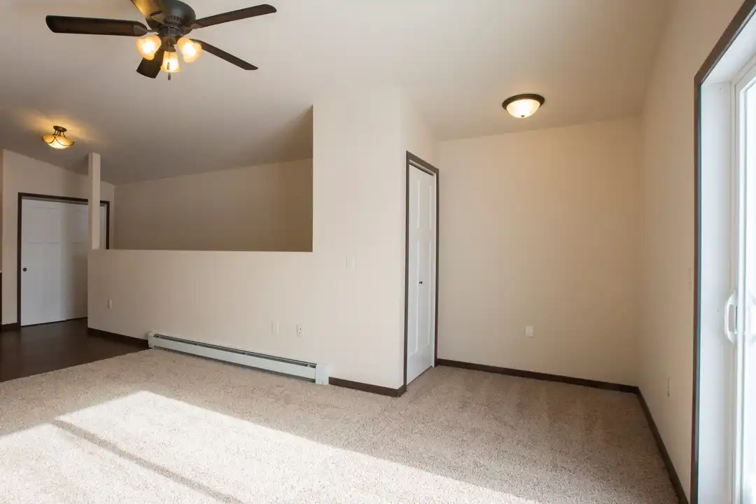 415 Grant Ave unit SB 415-06 – photo 1
