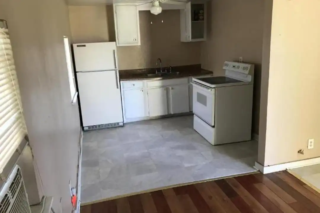2147 Avenue E - View 4