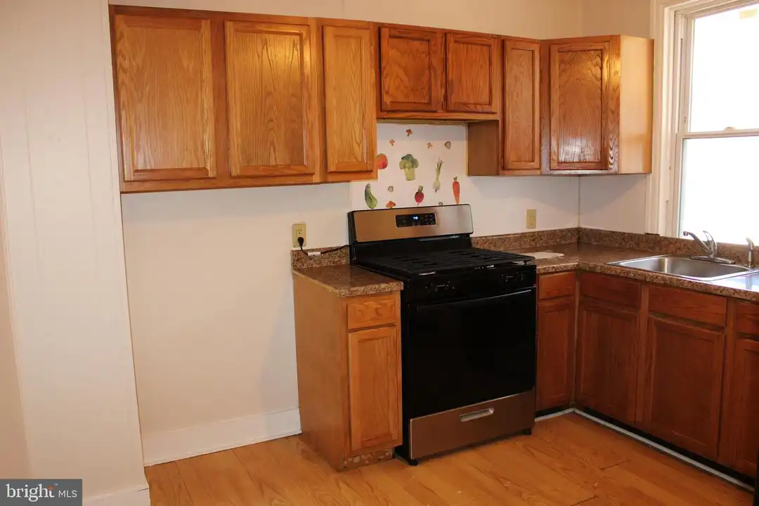 103 W 6th Ave unit 2ND FLOOR - View 2