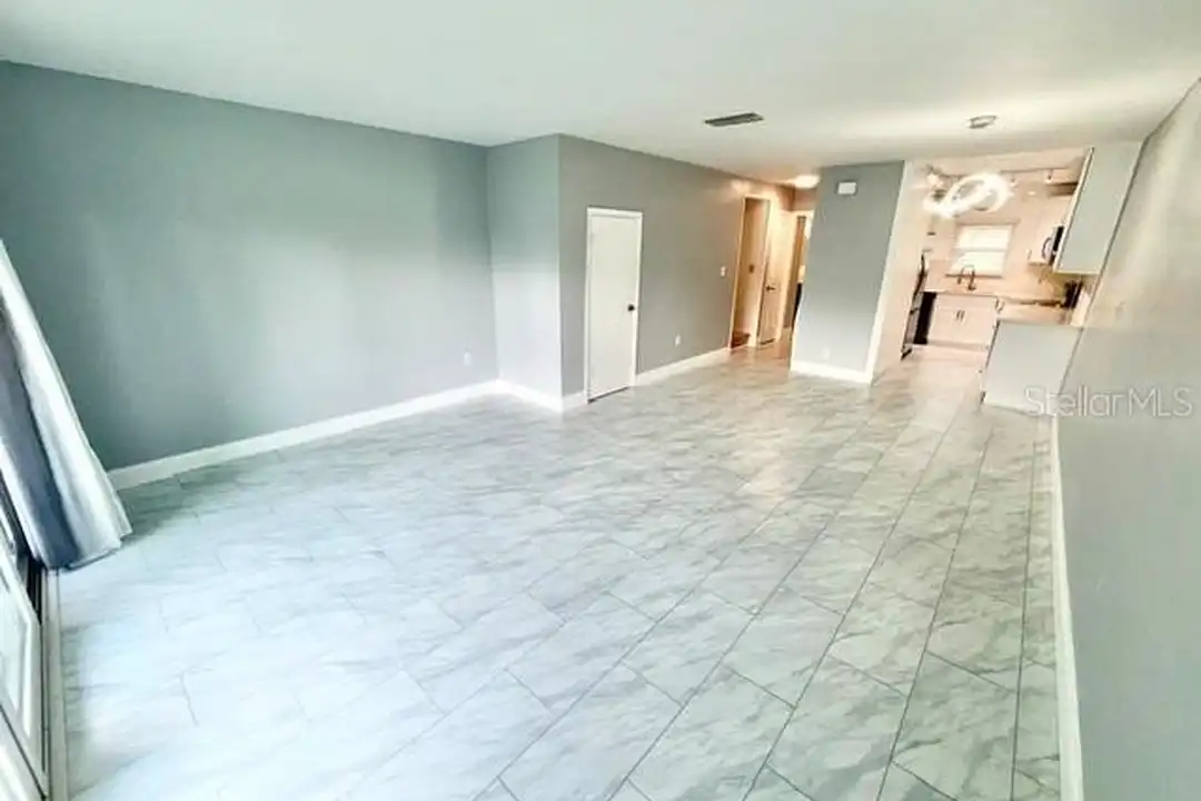 1355 Villa Ln - View 4