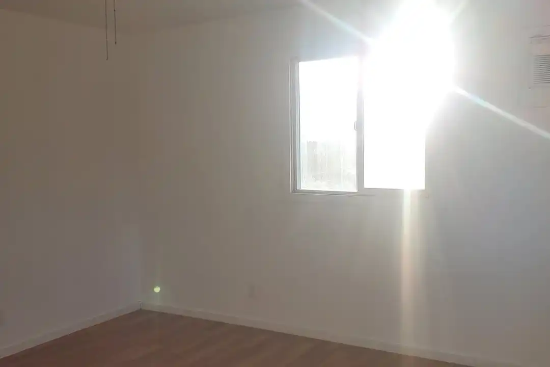 8075 Sunnyside Ave – photo 1 of 11