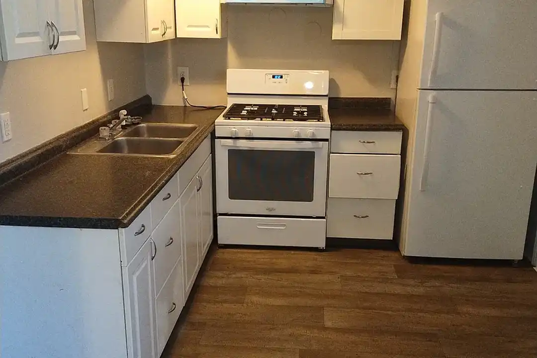 Chesapeake Pointe Townhouses – photo 1