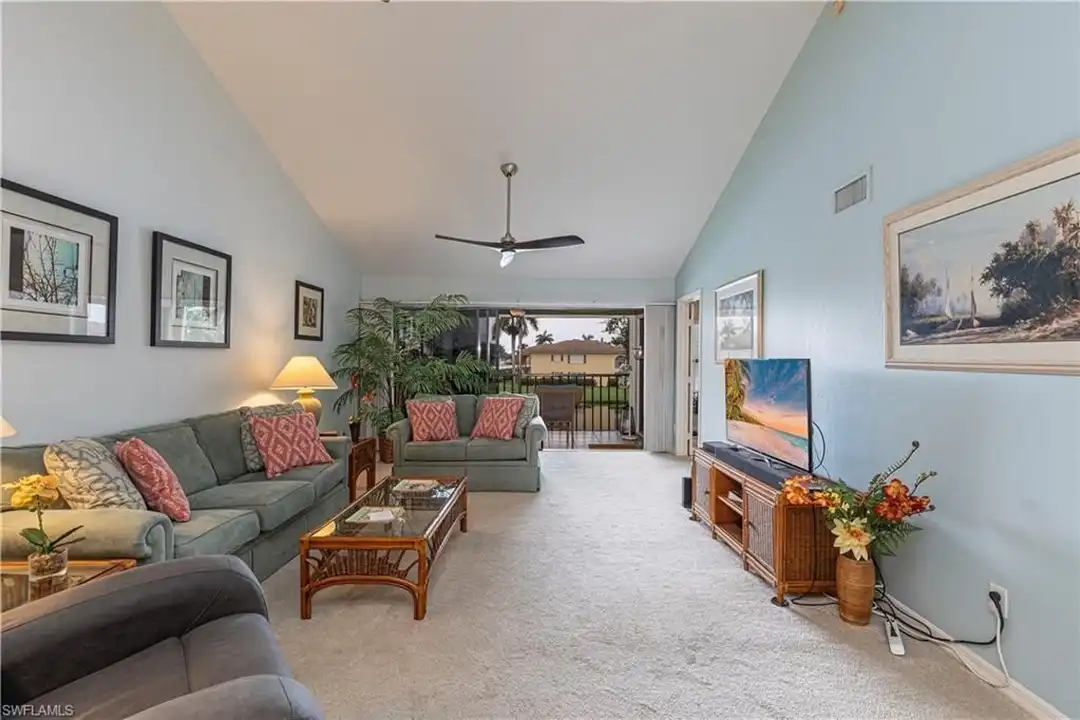 4410 Chantelle Dr #H-205 - View 6