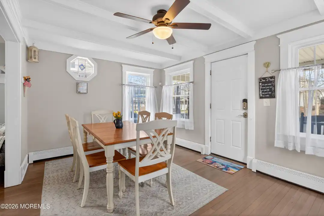 211 Lareine Ave - View 6