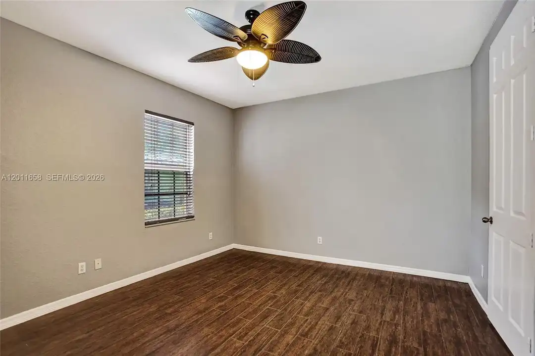2057 SE Avon Park Dr - More