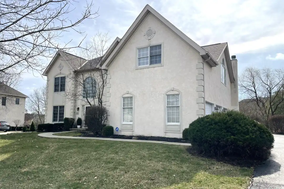 4823 Vista Ridge Dr – photo 1