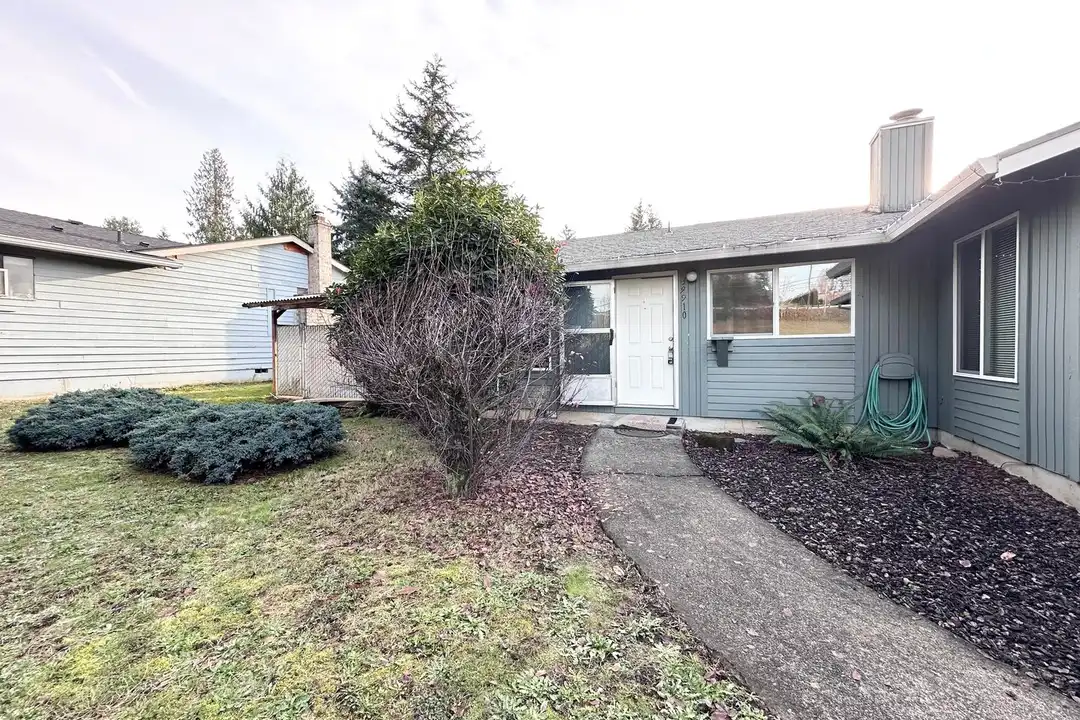 39910 McCormick Dr unit 39910 – photo 1