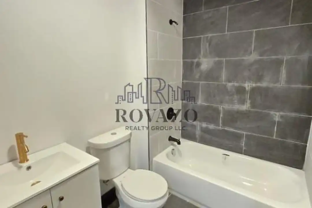 11 Thomas St - View 2