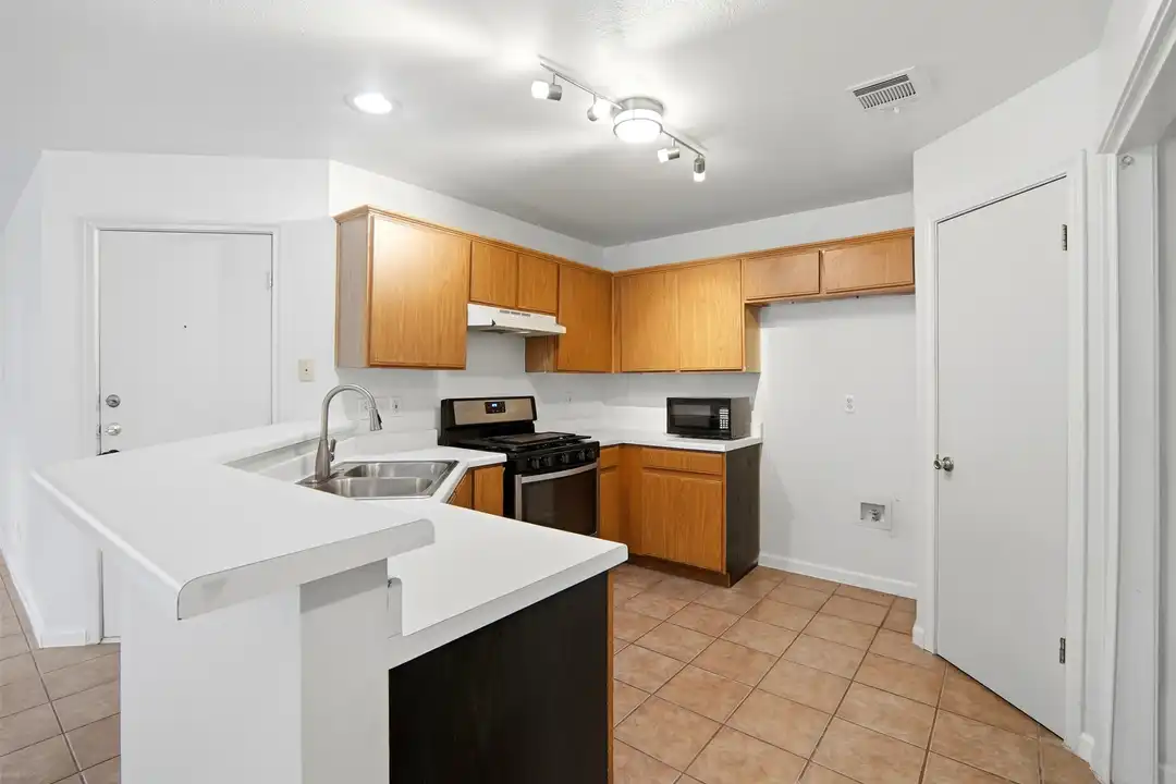 2304 Smith Branch Blvd unit B - View 6
