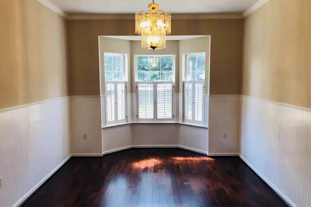 11 Catherine Ln - View 3