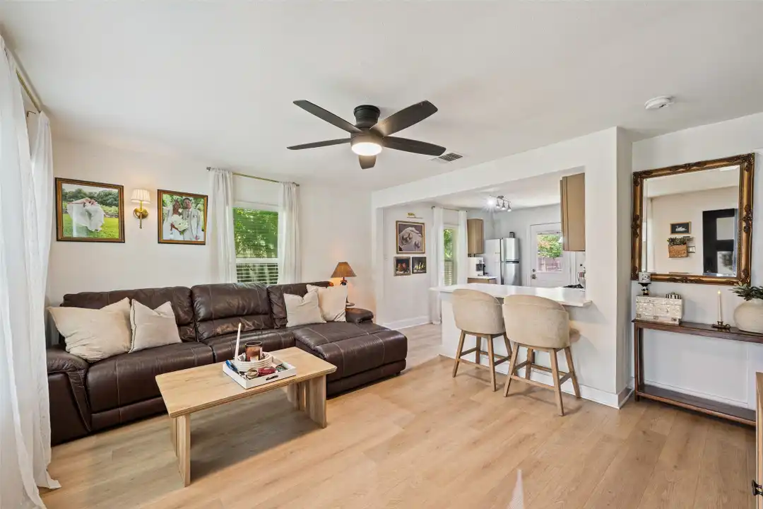 1103 Brass St unit A - View 2