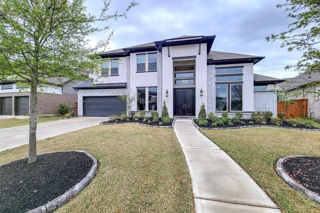 13806 Friarstone Pointe Dr - View 2