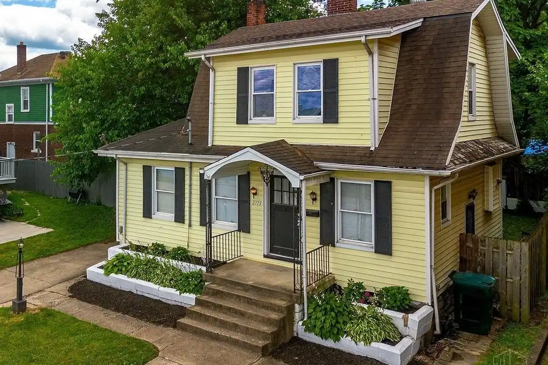 2775 Robertson Ave – photo 1