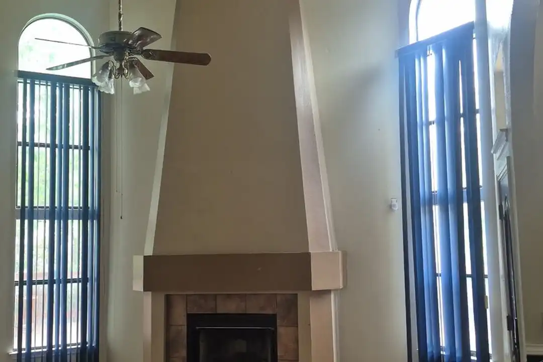 7014 Hickory Ridge Dr - View 6