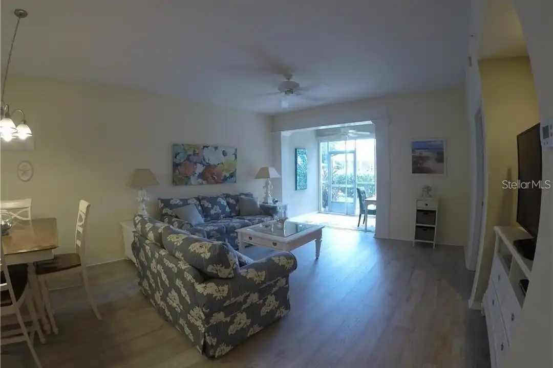 Apartment in Sarasota - View 4