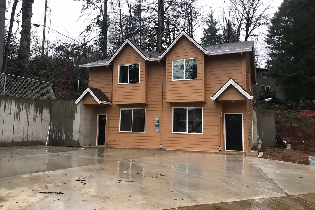 38943 Creekside Loop unit 38943 – photo 1 of 15