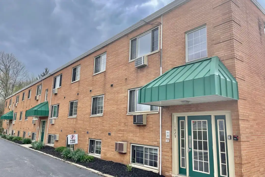 Madison House Apts – photo 1