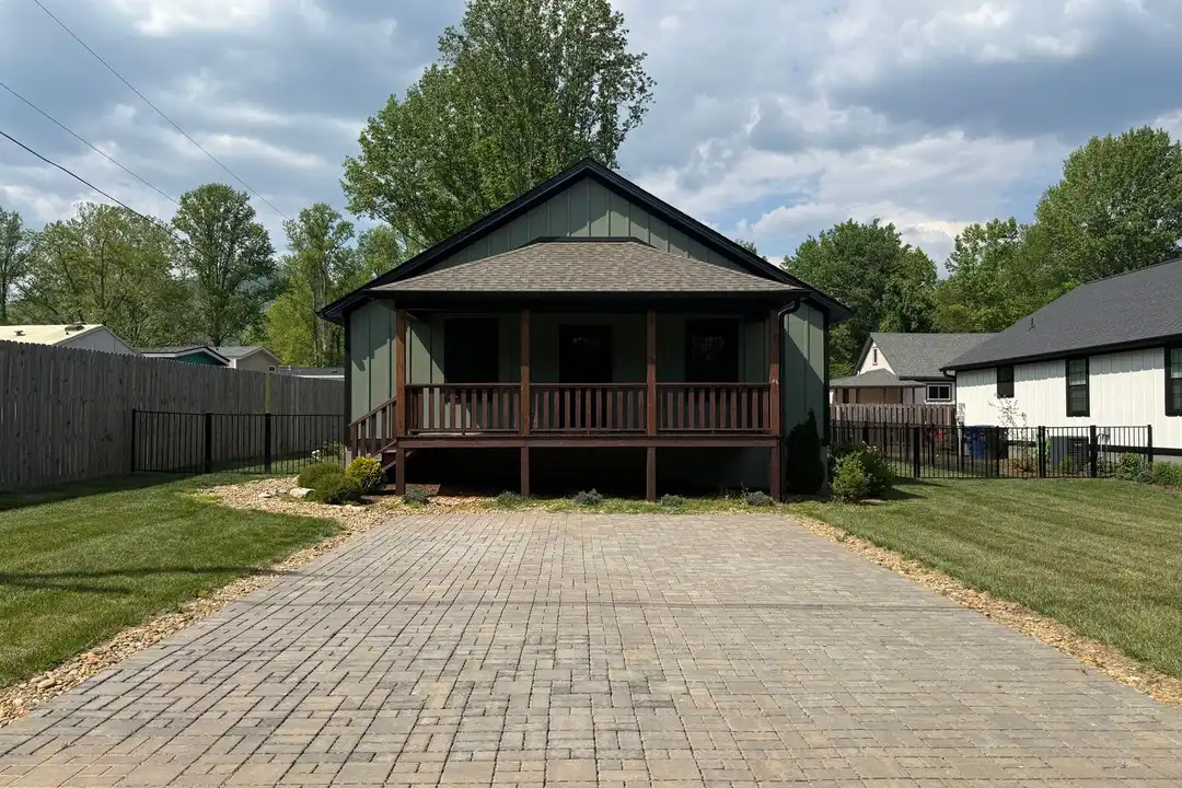 88 Atkins Dr - View 2