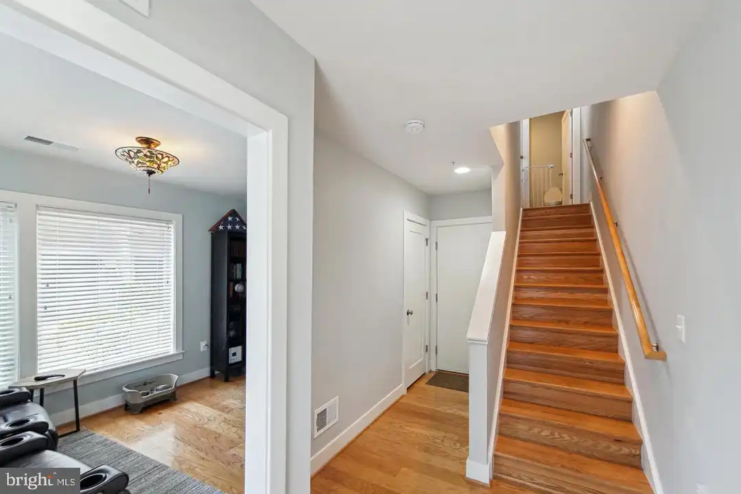 16223 Decker Pl - View 3